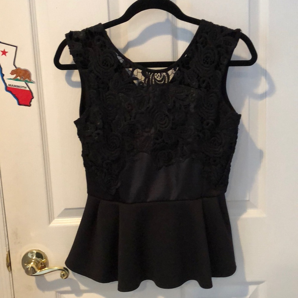 Lace top// worn twice